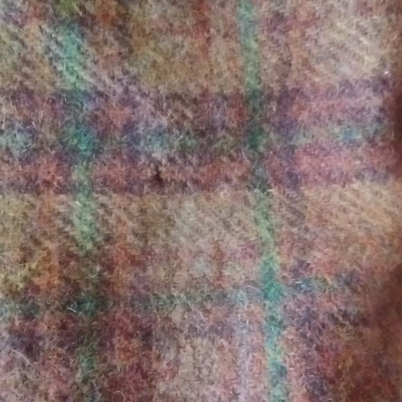 The J Peterman Co Women's Reversible Wool Corduroy Coat Size Medium Plaid Maroon - Picture 9 of 10